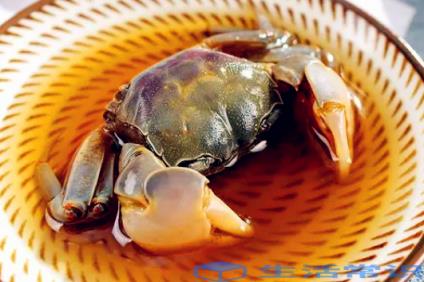 吃了一只生醉蟹会患裂头蚴吗