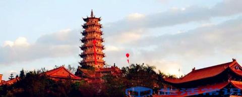 中国最高的塔咸阳千佛市15公里的北杜镇