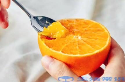 盐蒸橙子适用于寒咳还是热咳的人吃