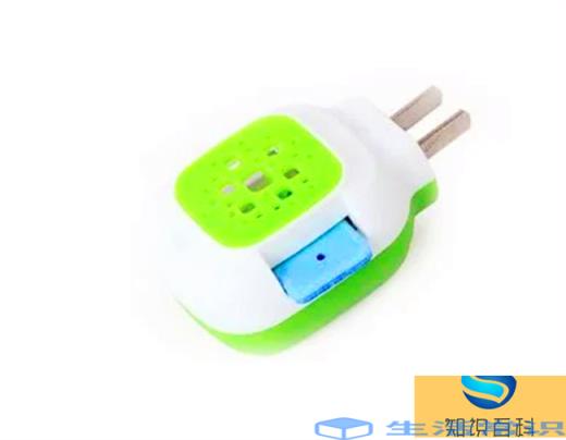 电蚊香片插上电就很热正常吗