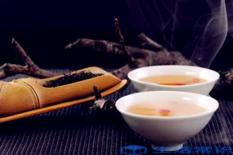 红茶是发酵的茶吗 红茶和牛奶能一起喝吗